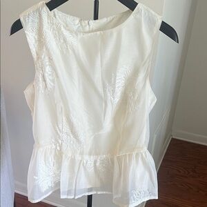 Elegant White Sleeveless Top
